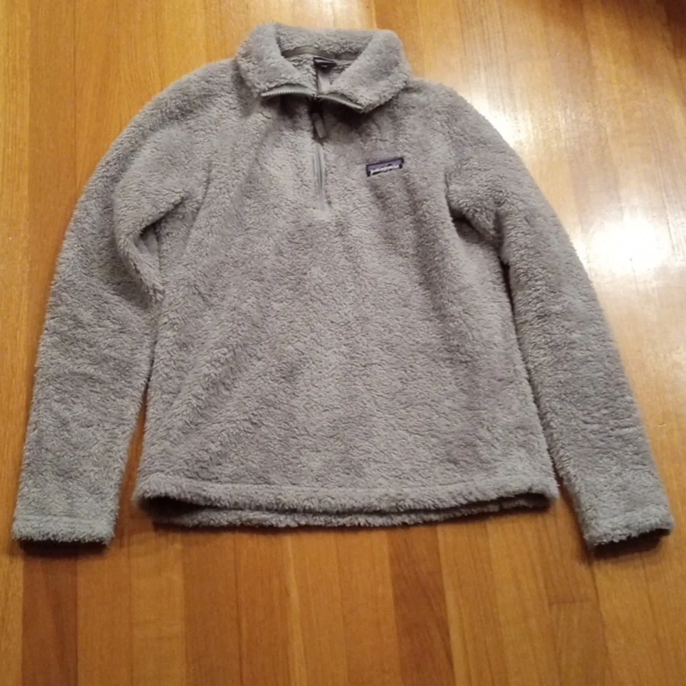 Patagonia Gray Quarter Zip Pullover Sweatshirt Women's Small